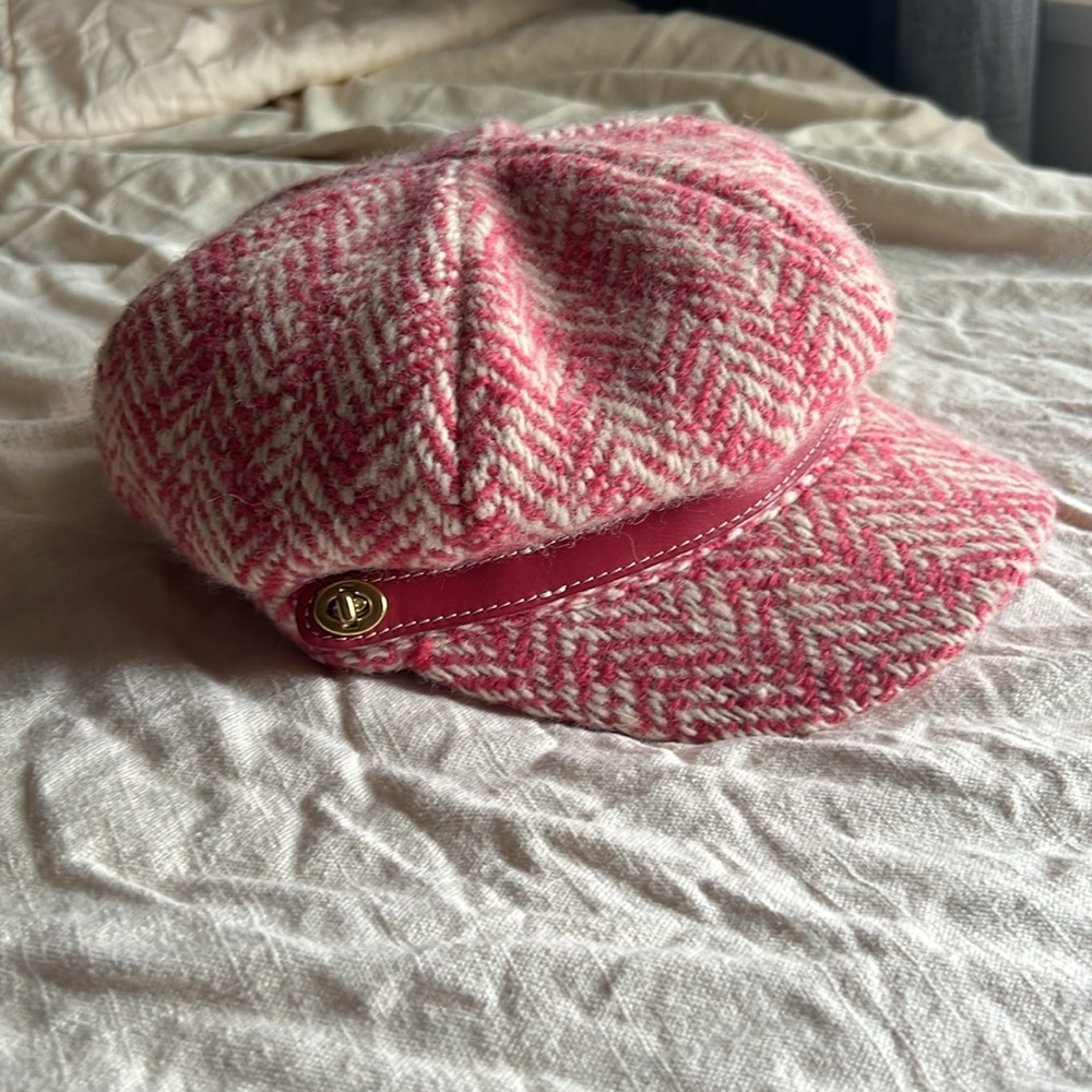 Cute Coach Set Black and Hot Pink Quilted Jacket XL and Tweed Cap M/L - Picture 13 of 16